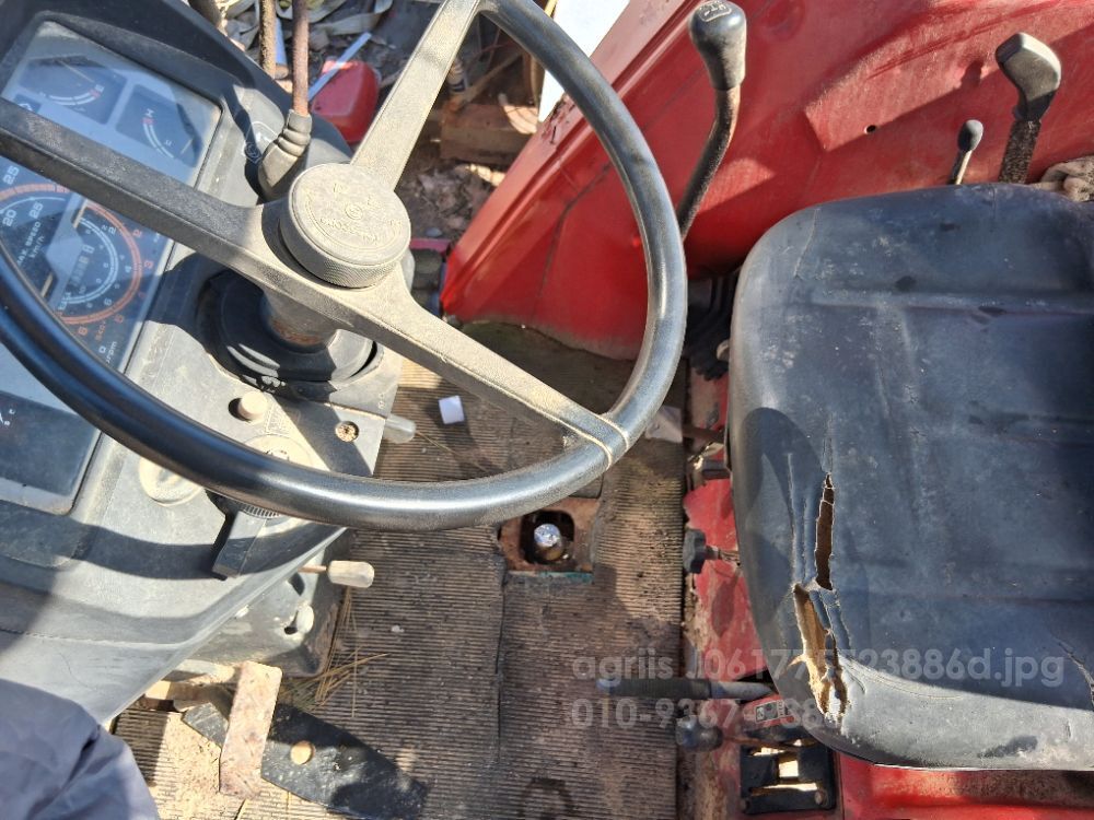 Kukje Tractor NF455 (45hp) 뒤우측면