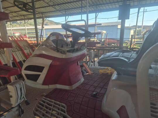 Yanmar Rice transplanter YR60D (6Rows) 앞좌측면