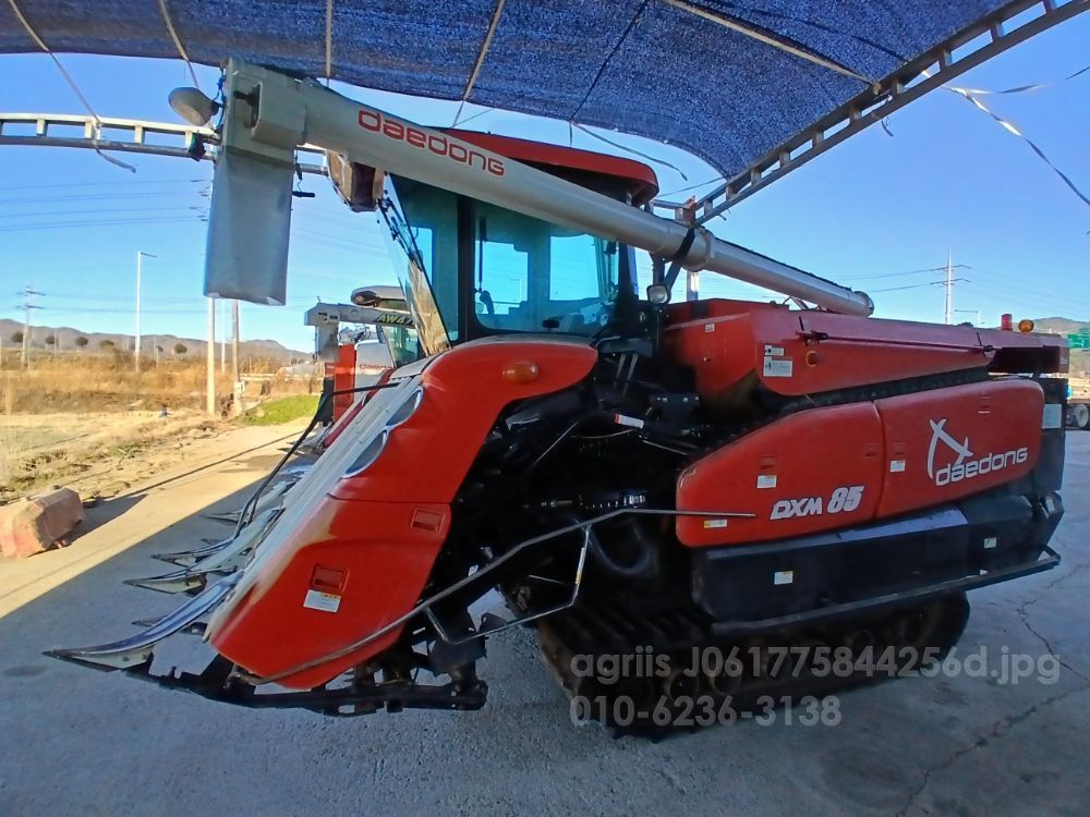 대동 콤바인 DXM85GF-C5 (5조식) 뒤우측면
