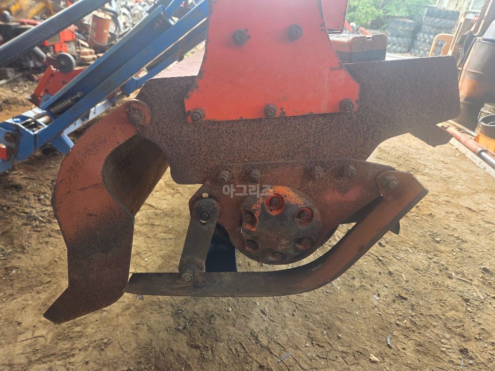  Rotavator 270 (경폭270cm) 뒤우측면
