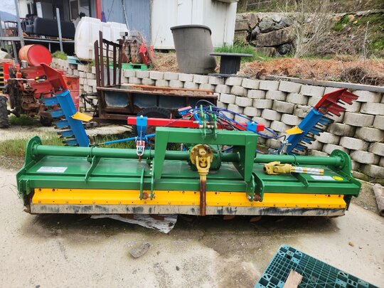 위캔 로타리 로타리 WR2800SGWH (경폭2800cm) 앞좌측면