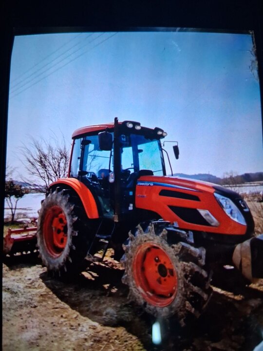 Daedong Tractor PS1000 (104hp) 앞좌측면