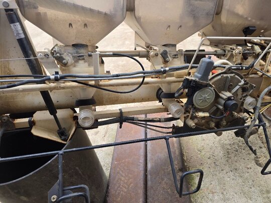 Yanmar 얀마VP80DX시비기 몸체 VP80dx시비기몸체  앞좌측면