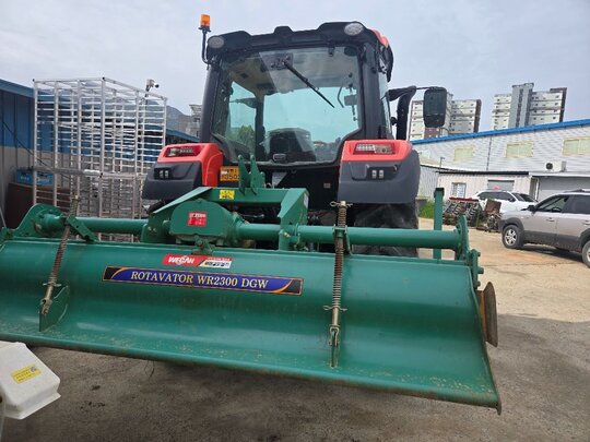 대동 트랙터 HX900 (100마력) 앞좌측면