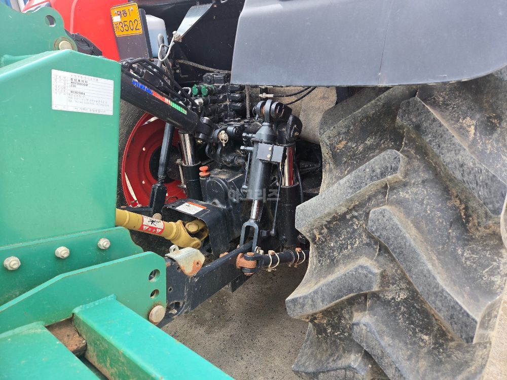 대동 트랙터 HX900 (100마력) 뒤우측면