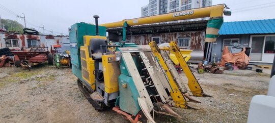 대동 콤바인 DSM55G (4조식) 앞좌측면