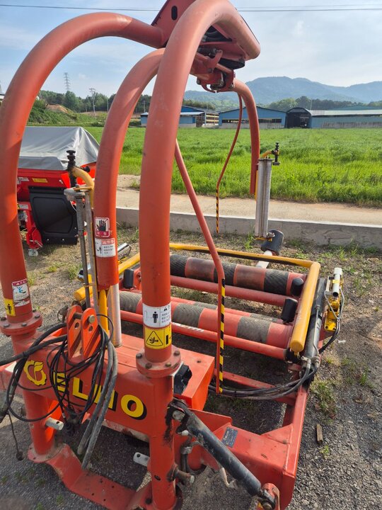  Bale Wrapper PROLINER1500  앞좌측면