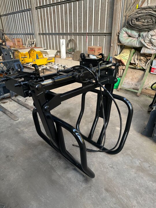  Tractor 트랙터  앞좌측면