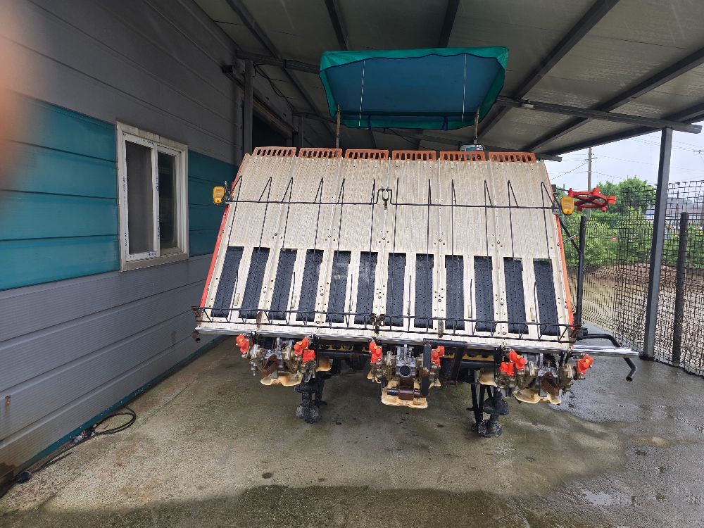 Daedong Rice transplanter ERP60D (6Rows) 뒤우측면