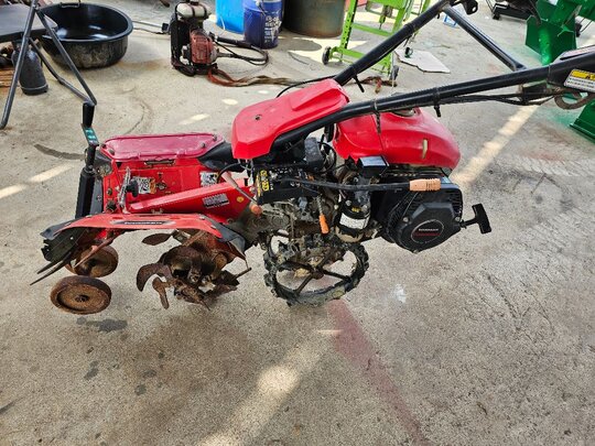 얀마 관리기 RK650 (6.3마력) 앞좌측면
