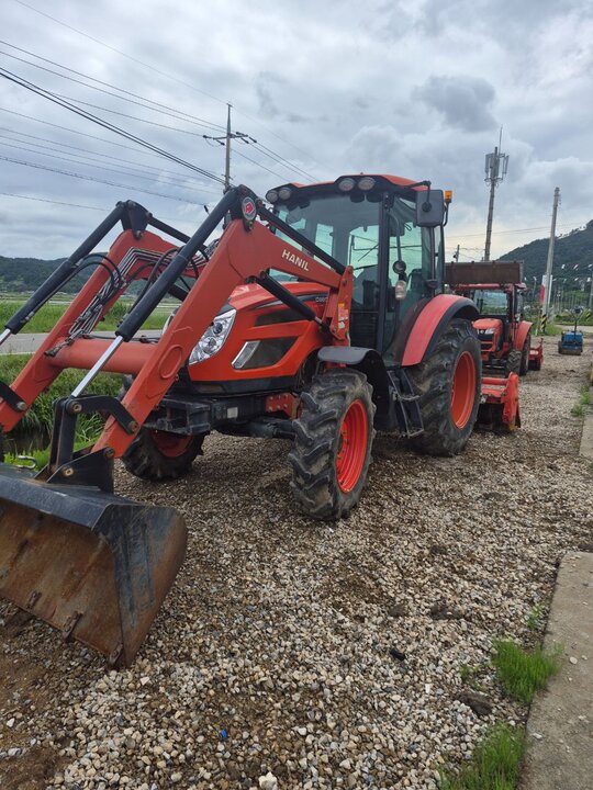 Daedong Tractor PX850 (83hp) 앞좌측면