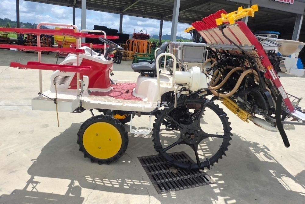 Yanmar Rice transplanter VP60 (6Rows) 뒤우측면