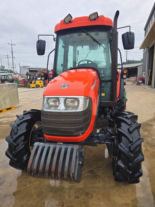 대동 트랙터 TS60 (60마력) 앞좌측면