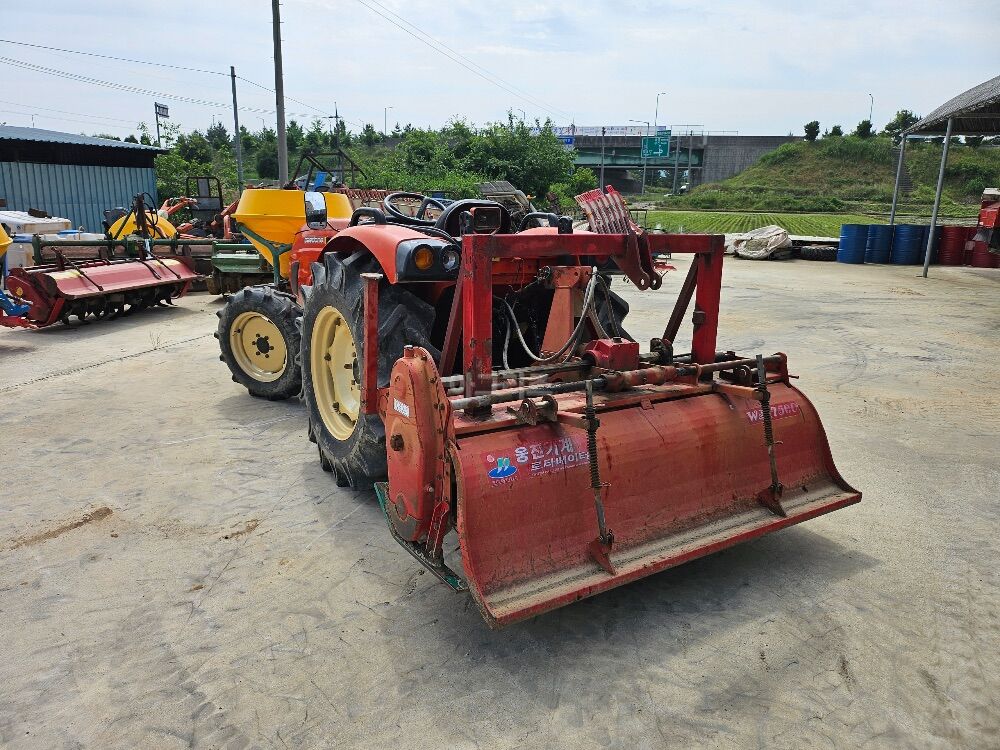 Daedong Tractor LX480L (48hp) 뒤우측면