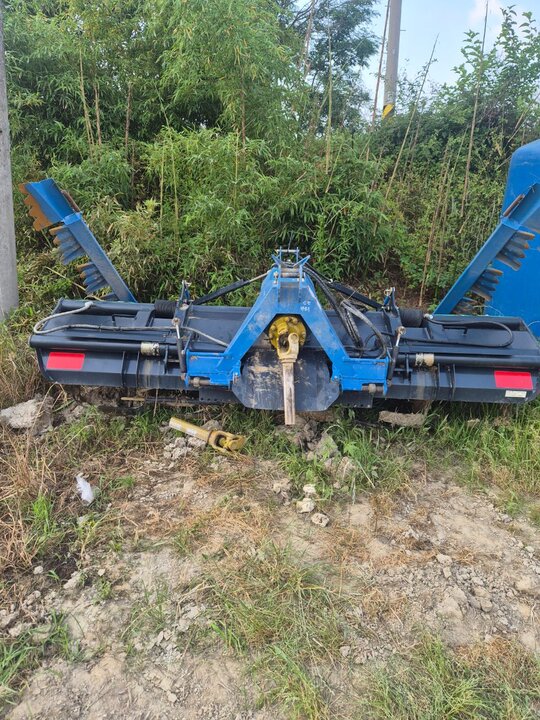 Daeho Rotavator 저부하로터리 (경폭4000cm) 앞좌측면