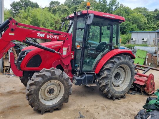 TYM 트랙터 TX653 (65마력) 앞좌측면
