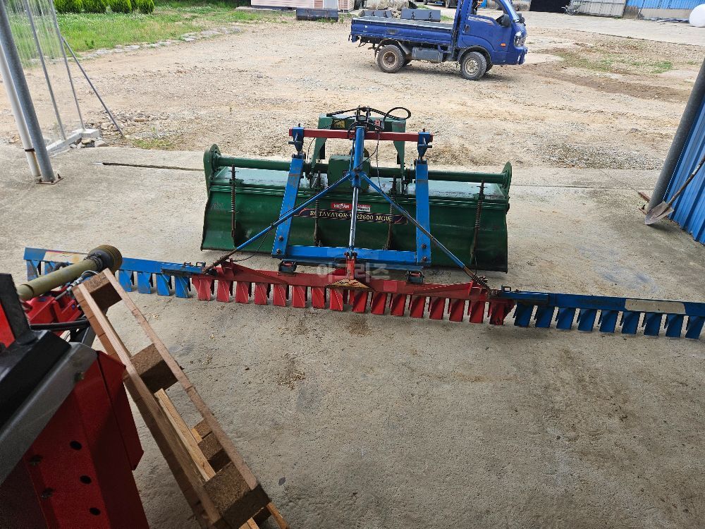 위켄글로벌 로타리 WR2600MGW (경폭260cm) 뒤우측면
