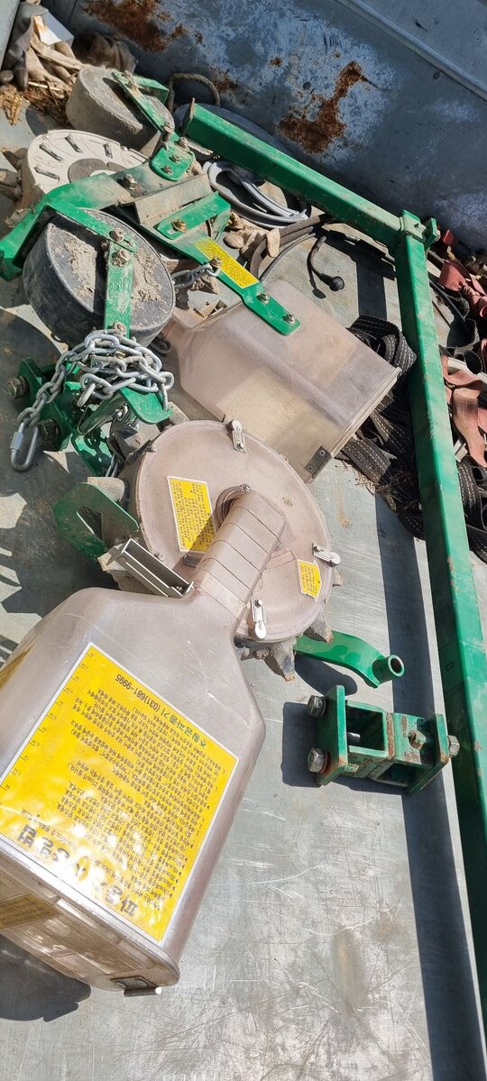 황금파종기  황금파종기  2조 2000 앞좌측면