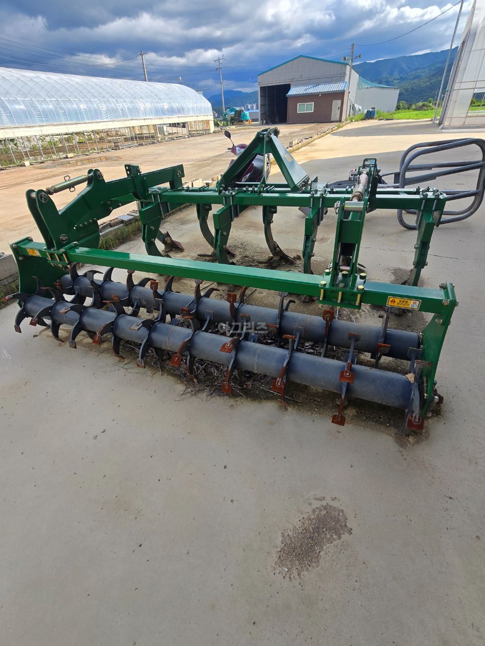  Plow NJ3050-8D  뒤우측면