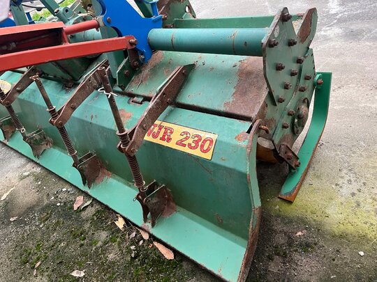 웅진 로타리 Wjr230 (경폭230cm) 앞좌측면