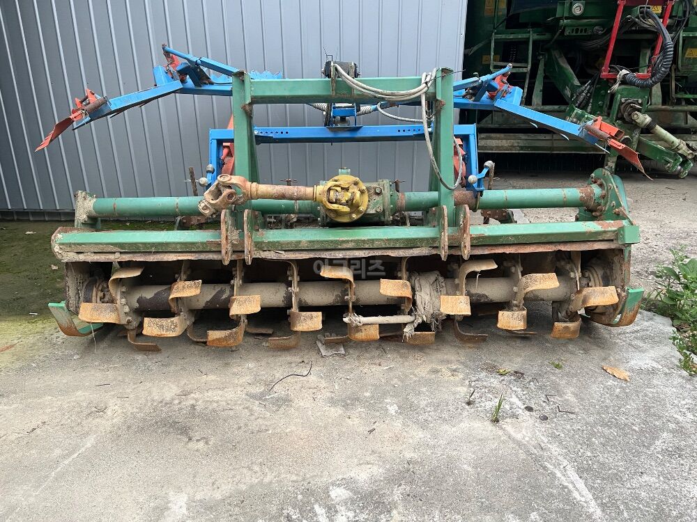 웅진 로타리 Wjr230 (경폭230cm) 뒤우측면