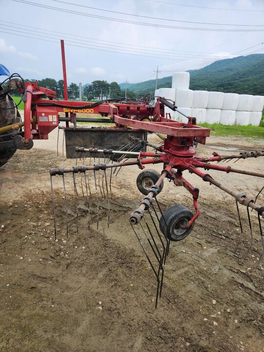  Rake SRF6000  앞좌측면