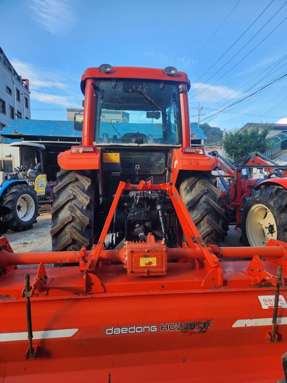 대동 트랙터 PX900 (90마력) 뒤우측면