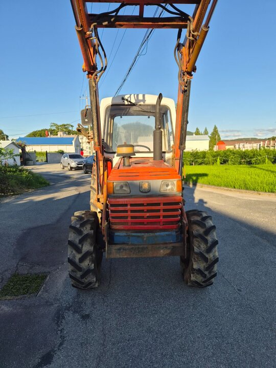 대동 트랙터 D4351 (43마력) 앞좌측면