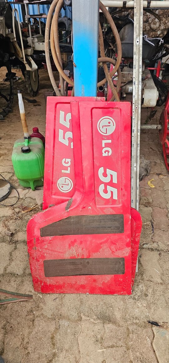 Daeho Tractor LG 55 (55hp)