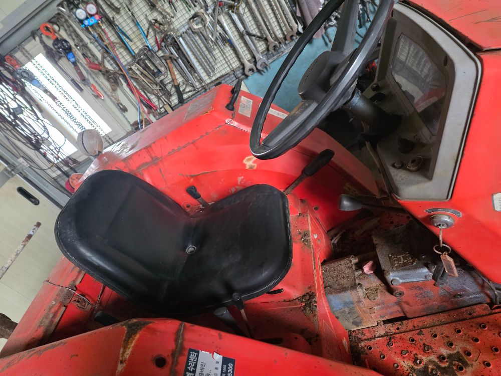 Daedong Tractor L3503 (35hp) 뒤우측면