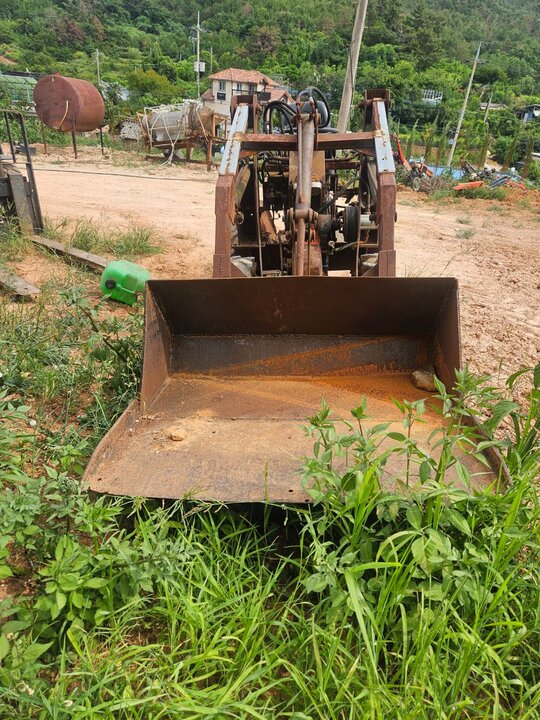  Power Tiller 모름 (10hp) 앞좌측면