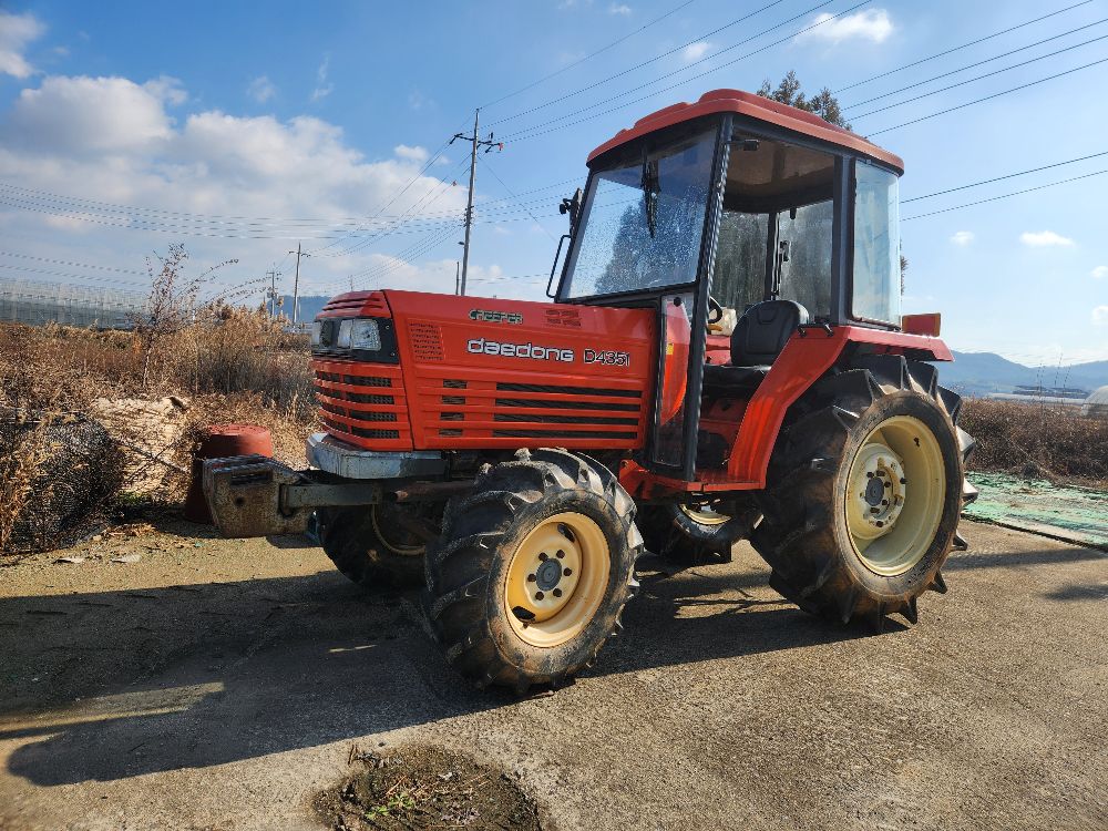 대동 트랙터 D4351 (43마력) 뒤우측면