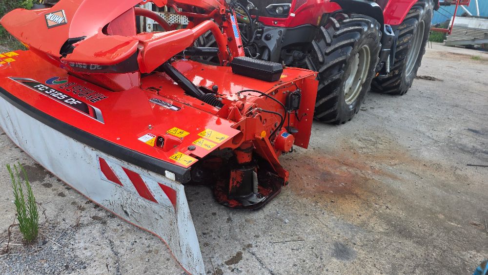  Mower Conditioner FC3125  뒤우측면