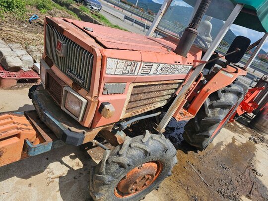 Daedong Tractor 35마력 (35hp) 앞좌측면