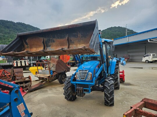 Daedong Tractor RX630 (63hp) 앞좌측면