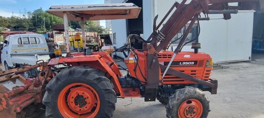 대동 트랙터 L3503 (35마력) 앞좌측면