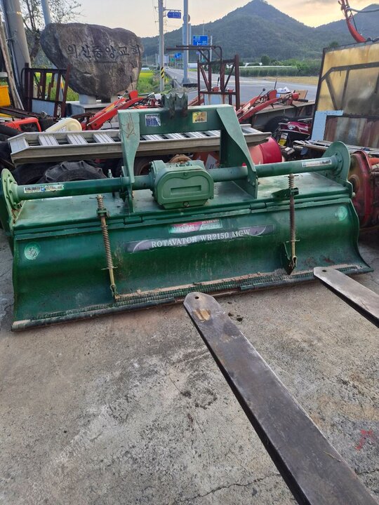 위캔글로벌주 로타리 WR2150MGW (경폭215cm) 앞좌측면