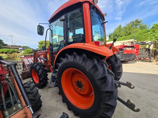 대동 트랙터 PS900 (94마력) 앞좌측면
