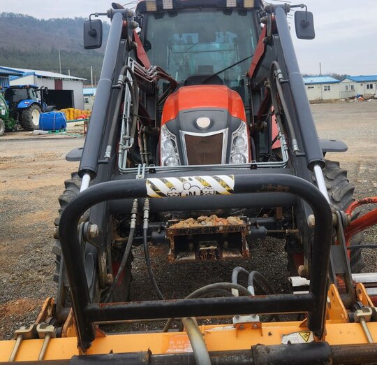 대동 트랙터 PX1150 (115마력) 앞좌측면