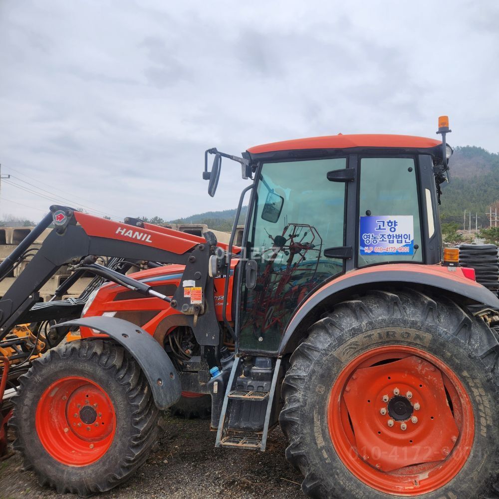 대동 트랙터 PX1150 (115마력) 뒤우측면