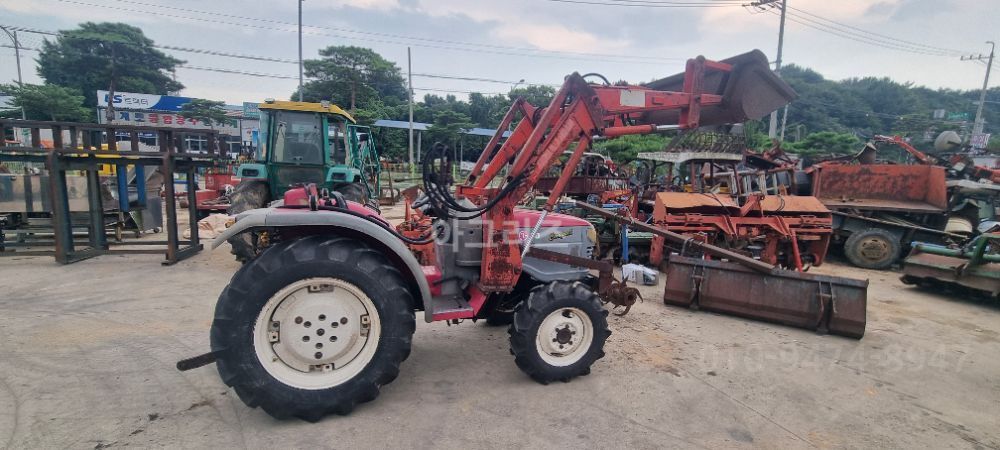 LS Tractor LT360D (36hp) 뒤우측면