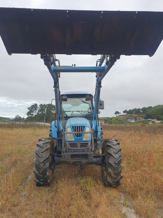 LS Tractor L7040 (95hp) 앞좌측면