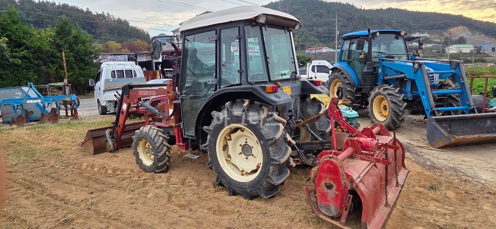 TYM Tractor T431 (43hp) 뒤우측면