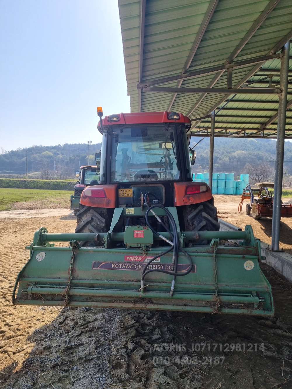 Daedong Tractor RX700 (70hp) 운전석