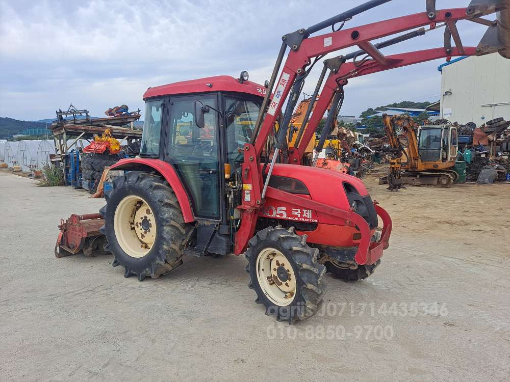 Kukje Tractor 5305 (53hp) 앞좌측면