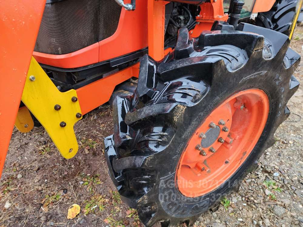 Kubota Tractor M9540 (95hp) 엔진내부