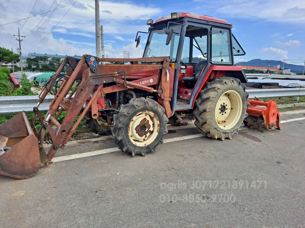 LS Tractor LT470D (45hp) 앞좌측면