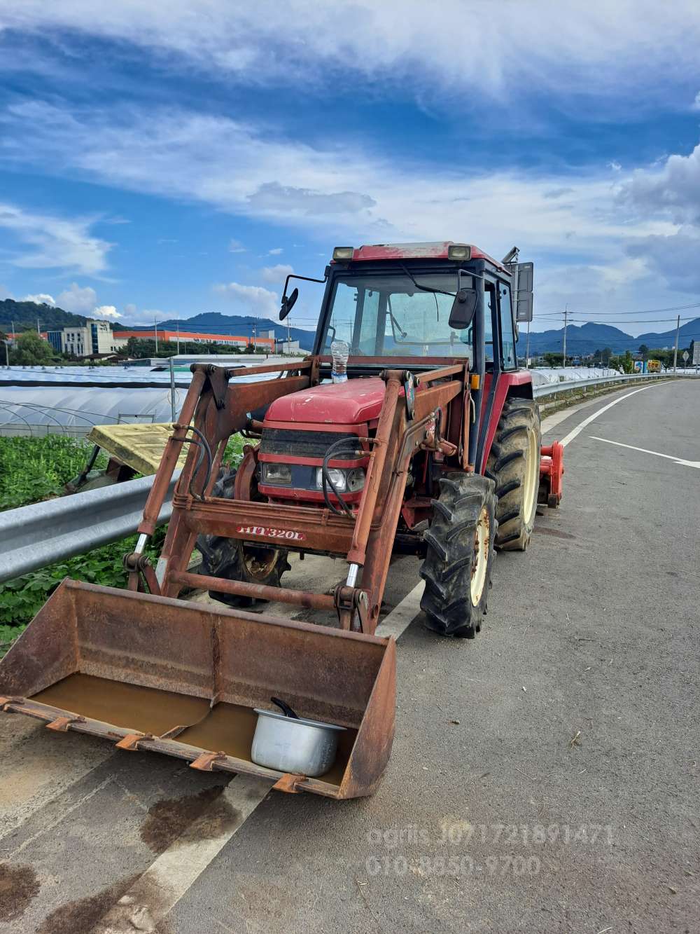 LS Tractor LT470D (45hp) 운전석