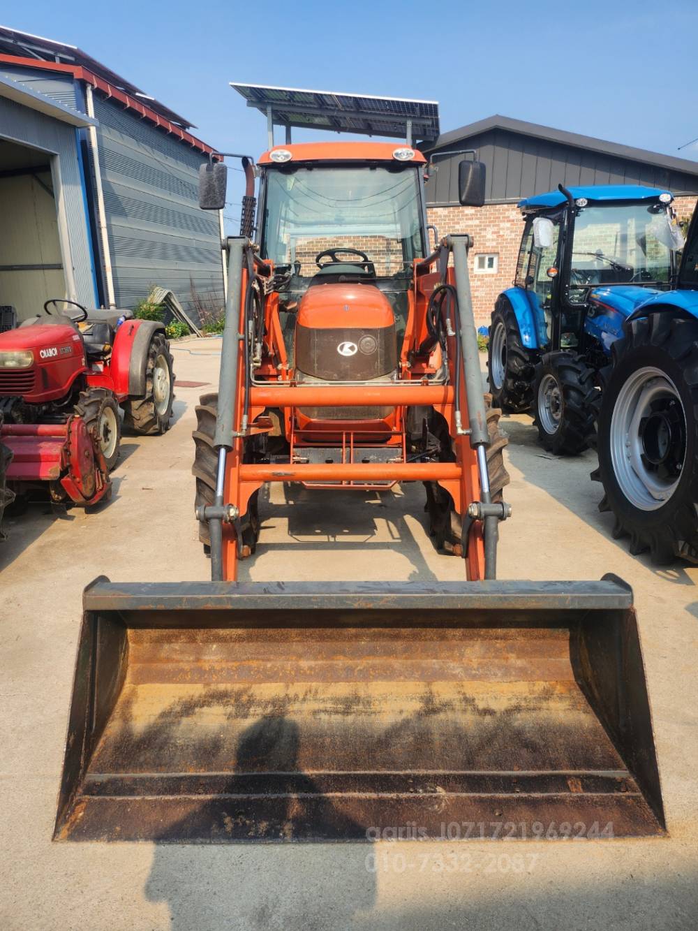 Kubota Tractor MZ653 (65hp) 앞좌측면