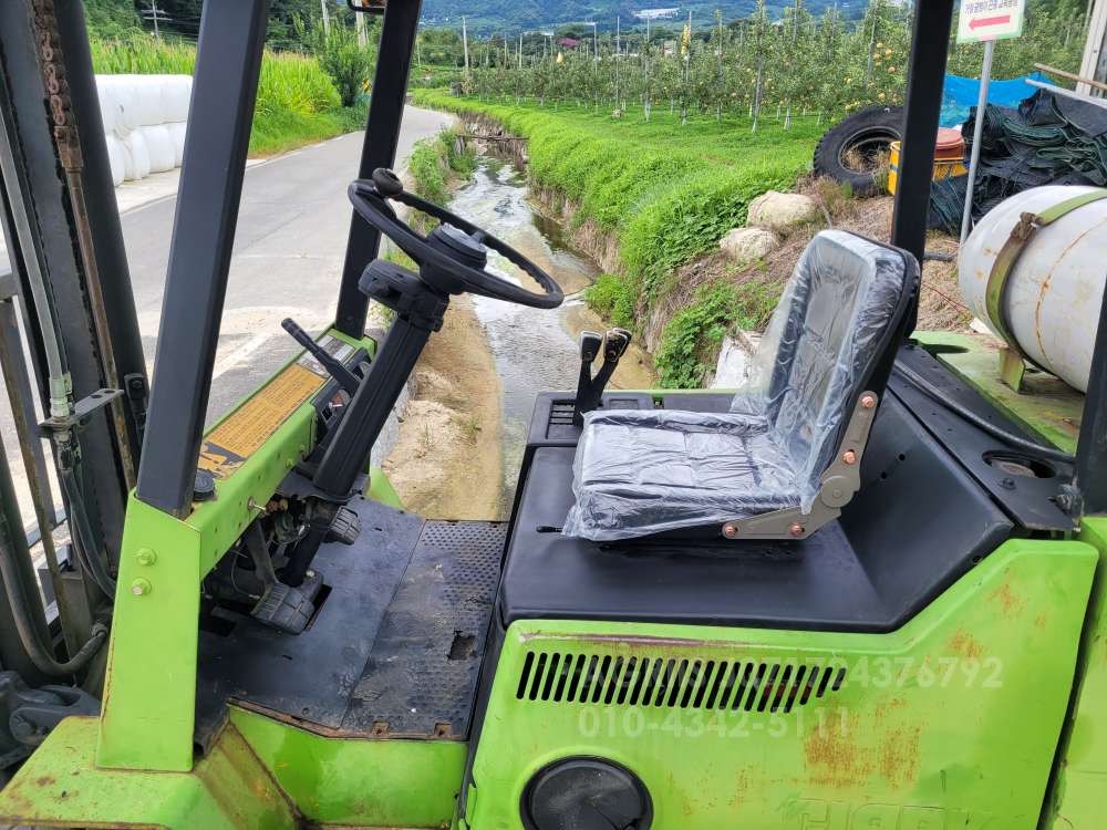  Forklift Gps20  앞좌측면